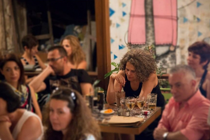 ΓΙΑΓΙΑ ΣΤΟ ΨΥΓΕΙΟ. ΣΥΝΕΝΤΕΥΞΗ ΜΕ ΤΗ ΒΟΥΛΑ ΜΑΣΤΟΡΗ